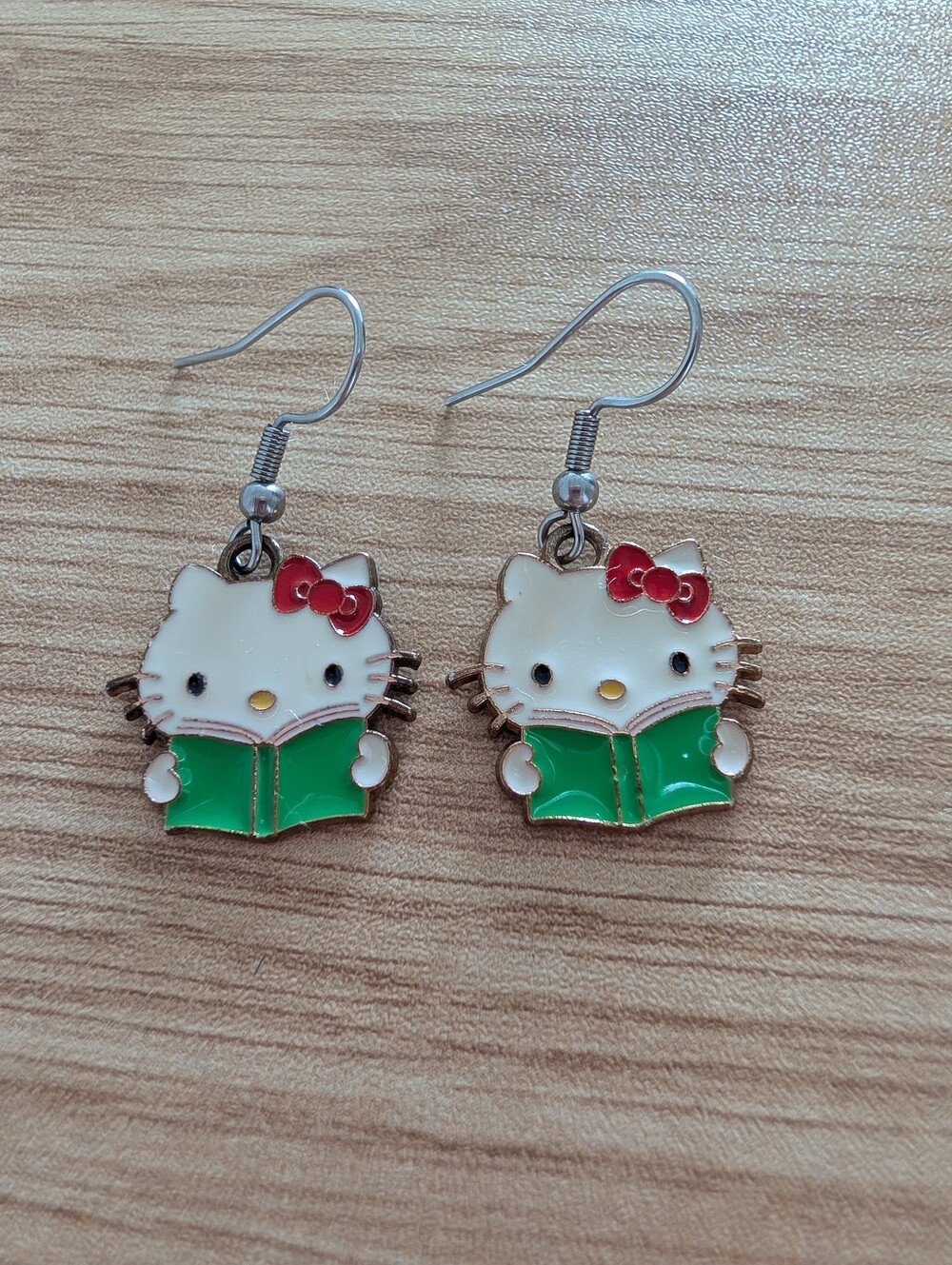 Hello Kitty Earrings